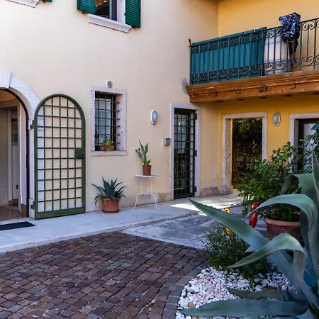 A Casa Di Tom