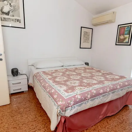 Bed & Breakfast A Casa Di Tom SantʼAmbrogio di Valpolicella