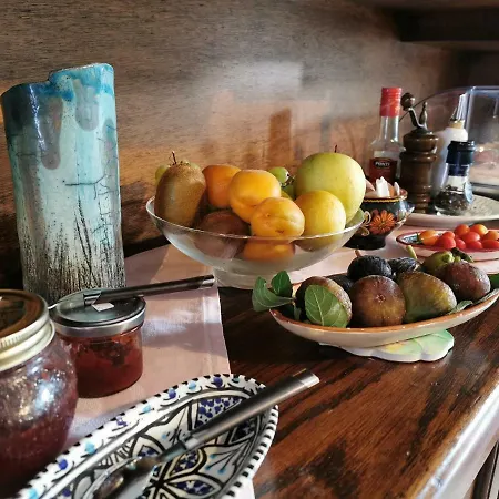 A Casa Di Tom Bed & Breakfast *