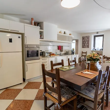 A Casa Di Tom 4*