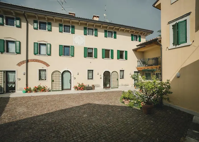 A Casa Di Tom לינה וארוחת בוקר SantʼAmbrogio di Valpolicella