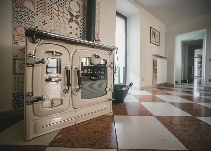 A Casa Di Tom לינה וארוחת בוקר